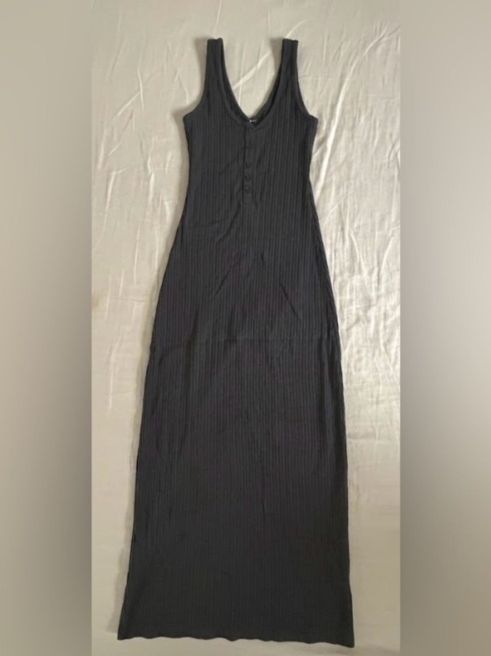 Double V Henley bodycon maxi dress
